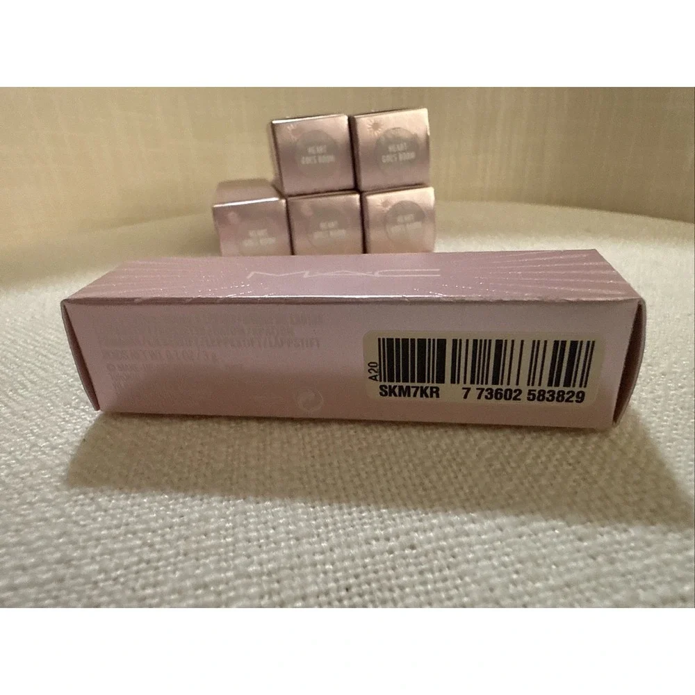 2‎ - MAC Matte Lipstick ~ Heart Goes Boom ~ Full Size [New In Box]